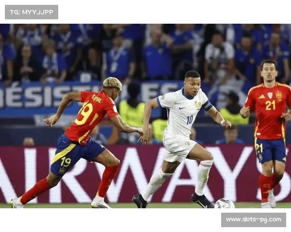法国2-0战胜德国姆巴佩闪电破门助力球队荣获欧国联季军 法国2-0战胜德国姆巴佩闪电破门助力球队荣获欧国联季军